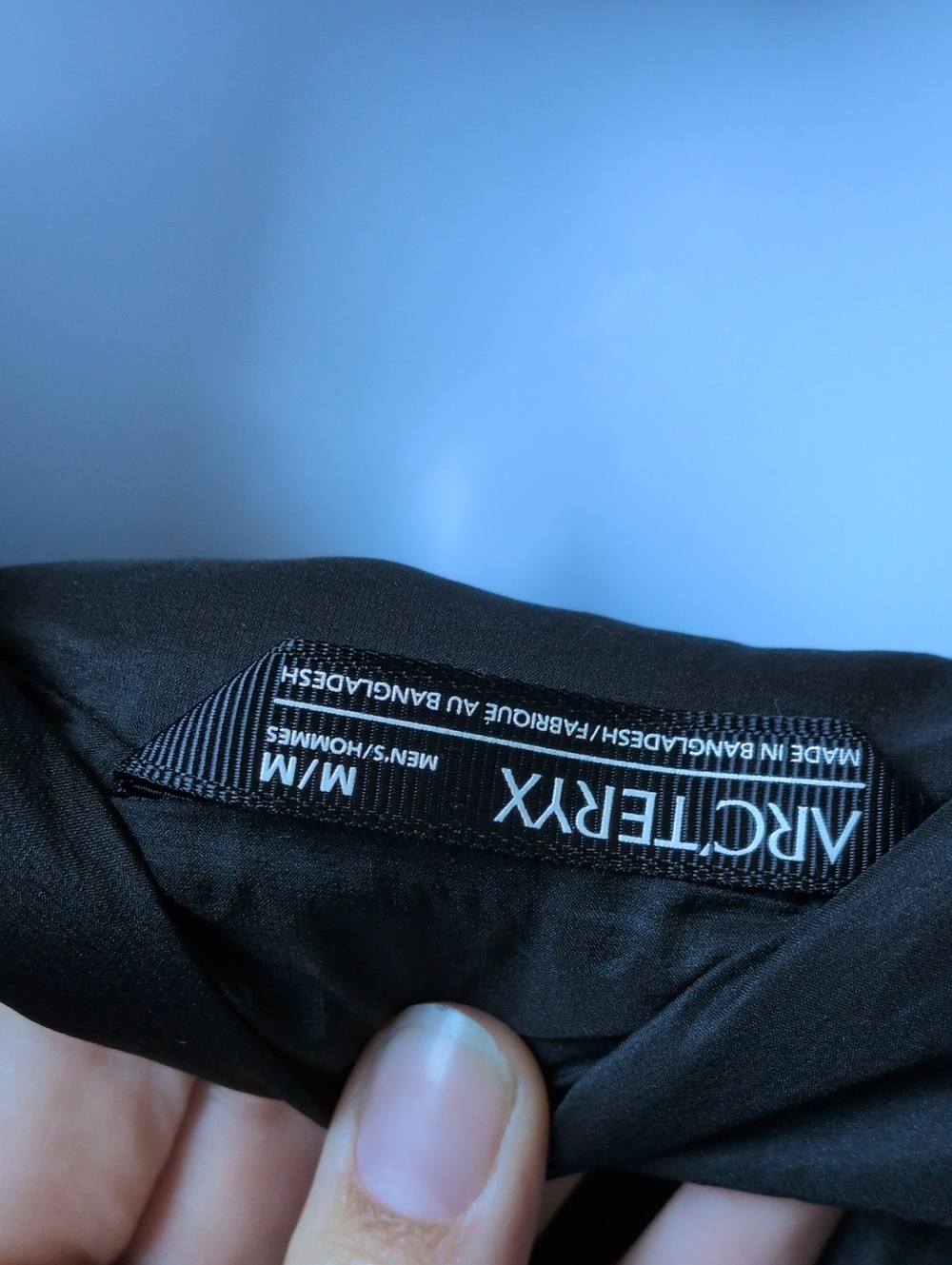 ✨ Arc'teryx Men's Atom Hoody Jacket Size M - Picture 8 of 12